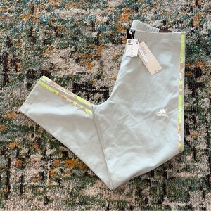 🆕ADIDAS Multi-Sport Tight, Size L